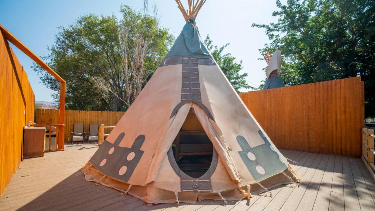 Ok Rv Park Glamping Tipi Ok55 Hotel Moab Exterior foto